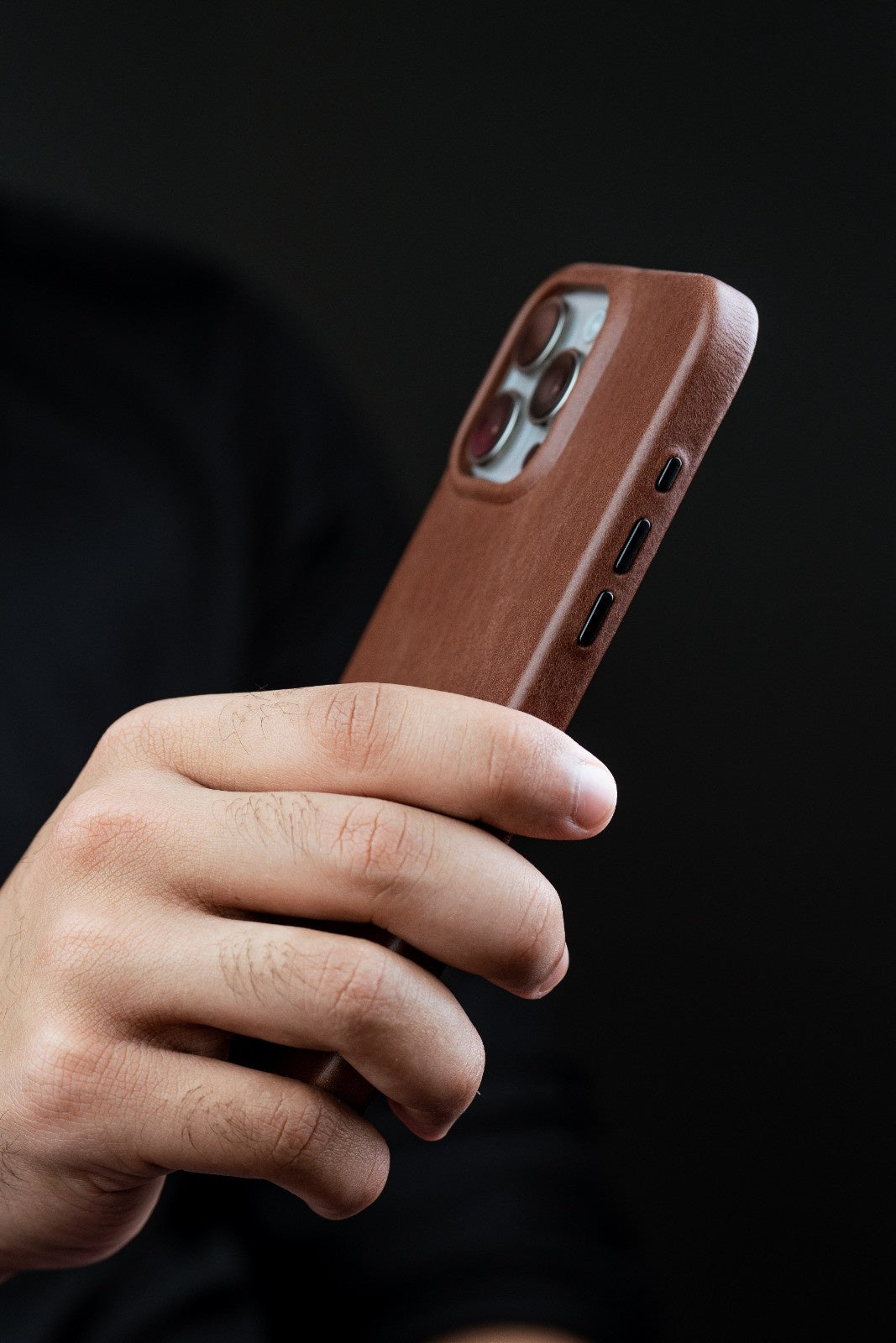 Full Grain Leather Brown iPhone 16 Pro Max Case